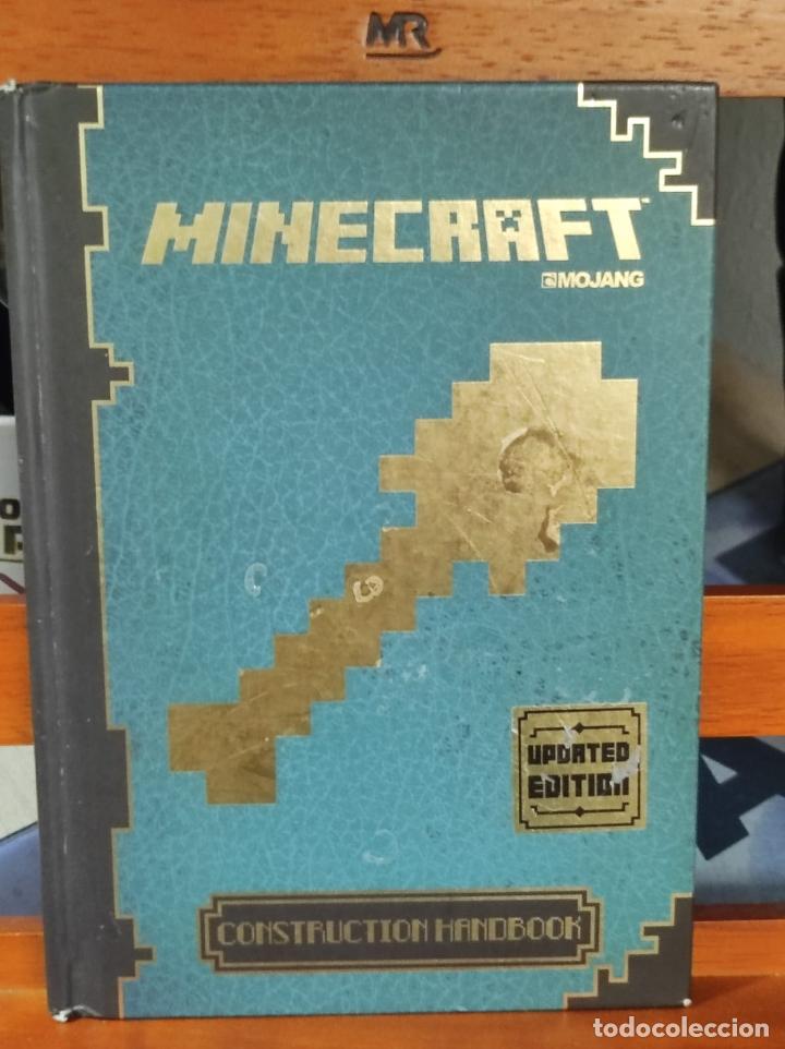 Libros: MINECRAFT - CONSTRUCTION HANDBOOK - MOJANG - 2015 (A26) - Foto 1