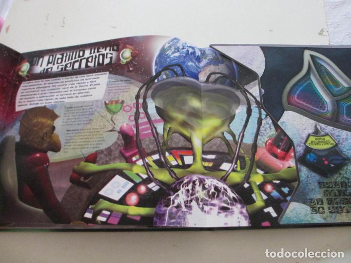 Libros: ALIENIGENAS Y OVNIS - LIBRO POP UP - EVEREST (EST4) - Foto 3