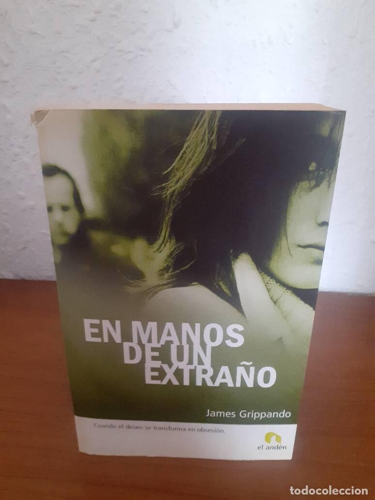 Libros: EN MANOS DE UN EXTRA&Ntilde;O - Grippando, James - Foto 1