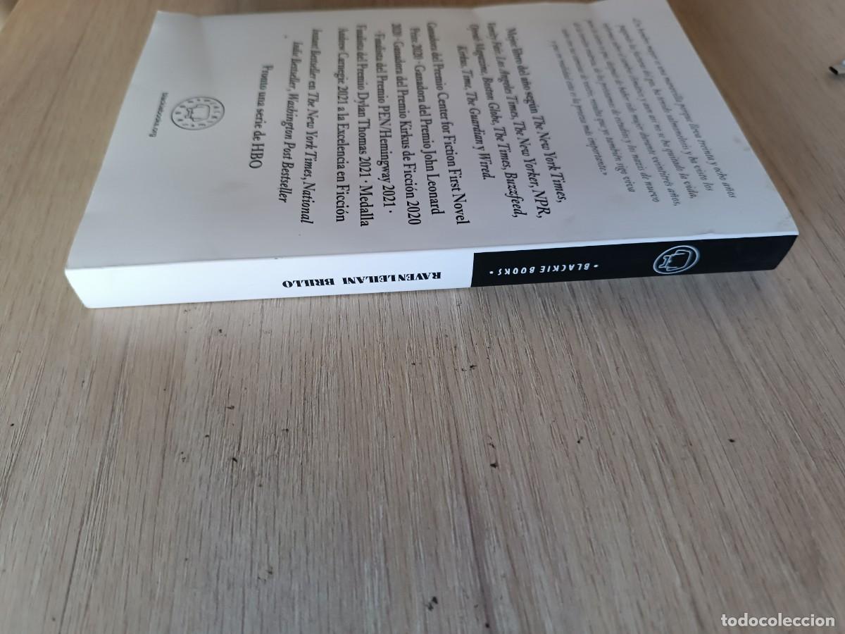 Libros: Brillo . Raven Leilani. Blackie Books - Foto 2