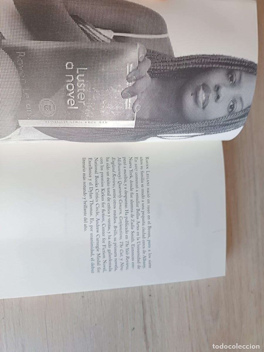 Libros: Brillo . Raven Leilani. Blackie Books - Foto 4