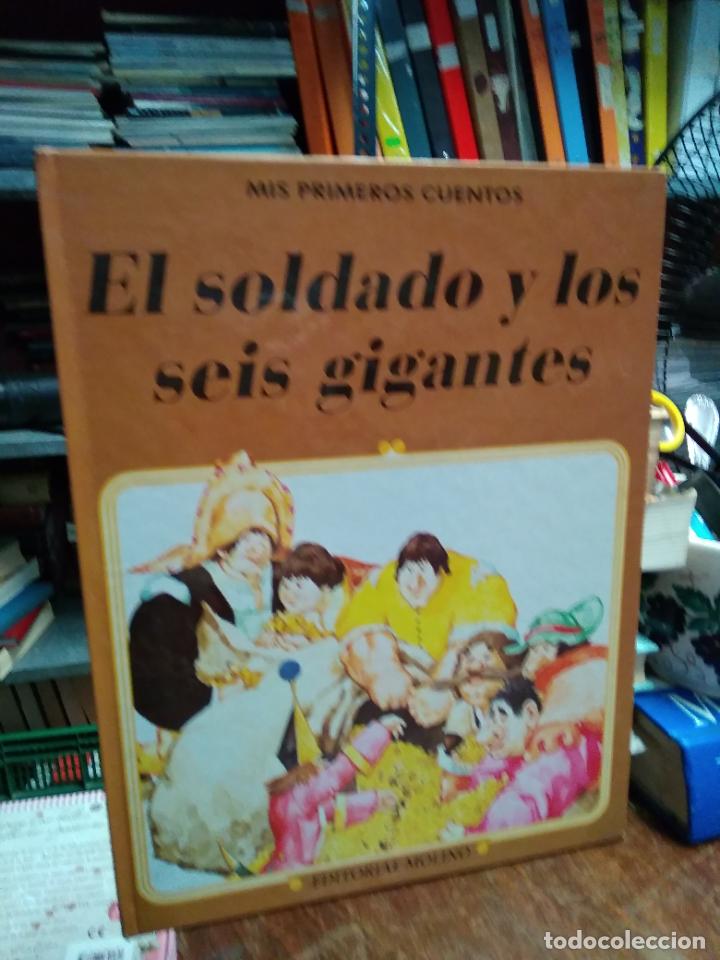 B&uuml;cher: El soldado y los seis gigantes. CO.994