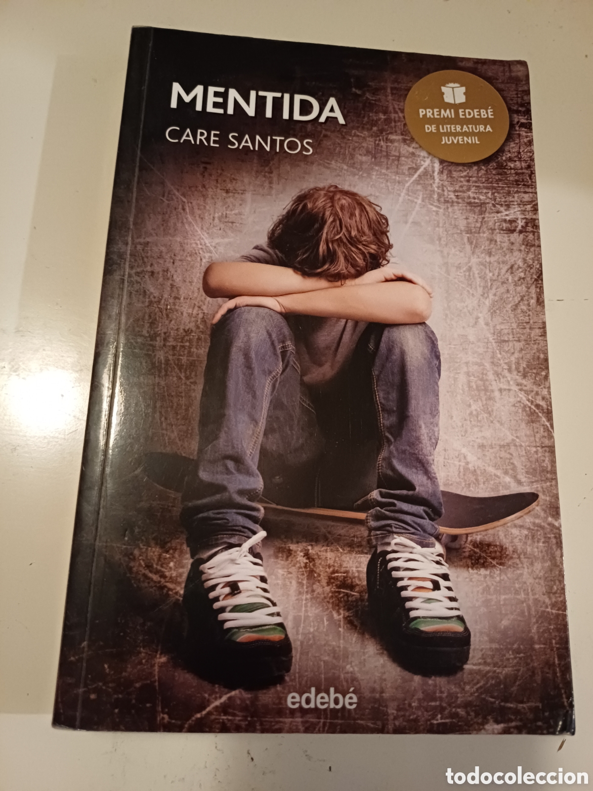 Libros: Mentida Care Santos Premi Edeb&eacute; - Foto 1