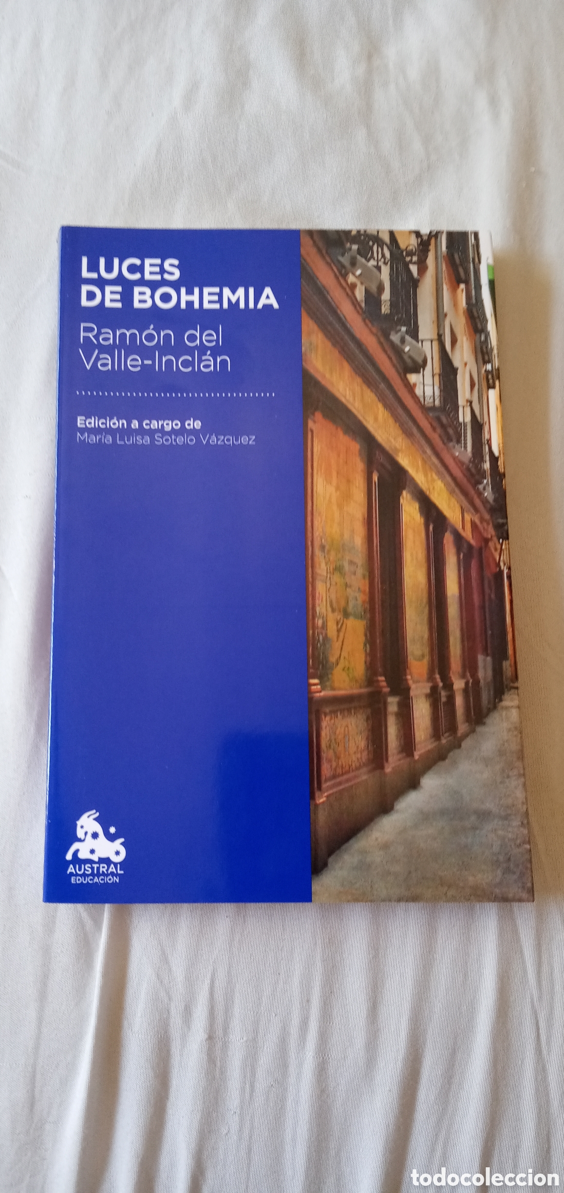 Libros: Luces de bohemia.Valle-Inclan.Seminuevo. - Foto 1
