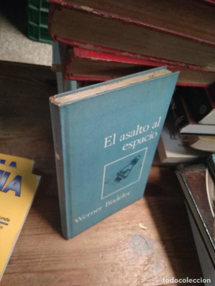 Libros: El asalto al espacio. W.B&uuml;deler. L.809-2688 - Foto 2