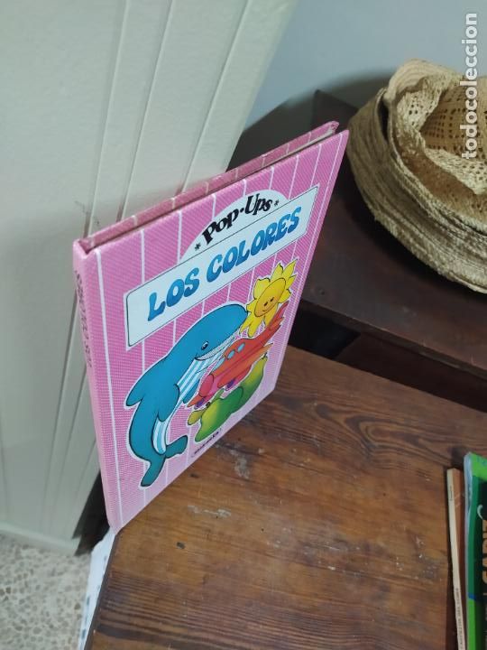 Libros: C&oacute;mic Pop&middot;Ups Los Colores. CO.1044 - Foto 2