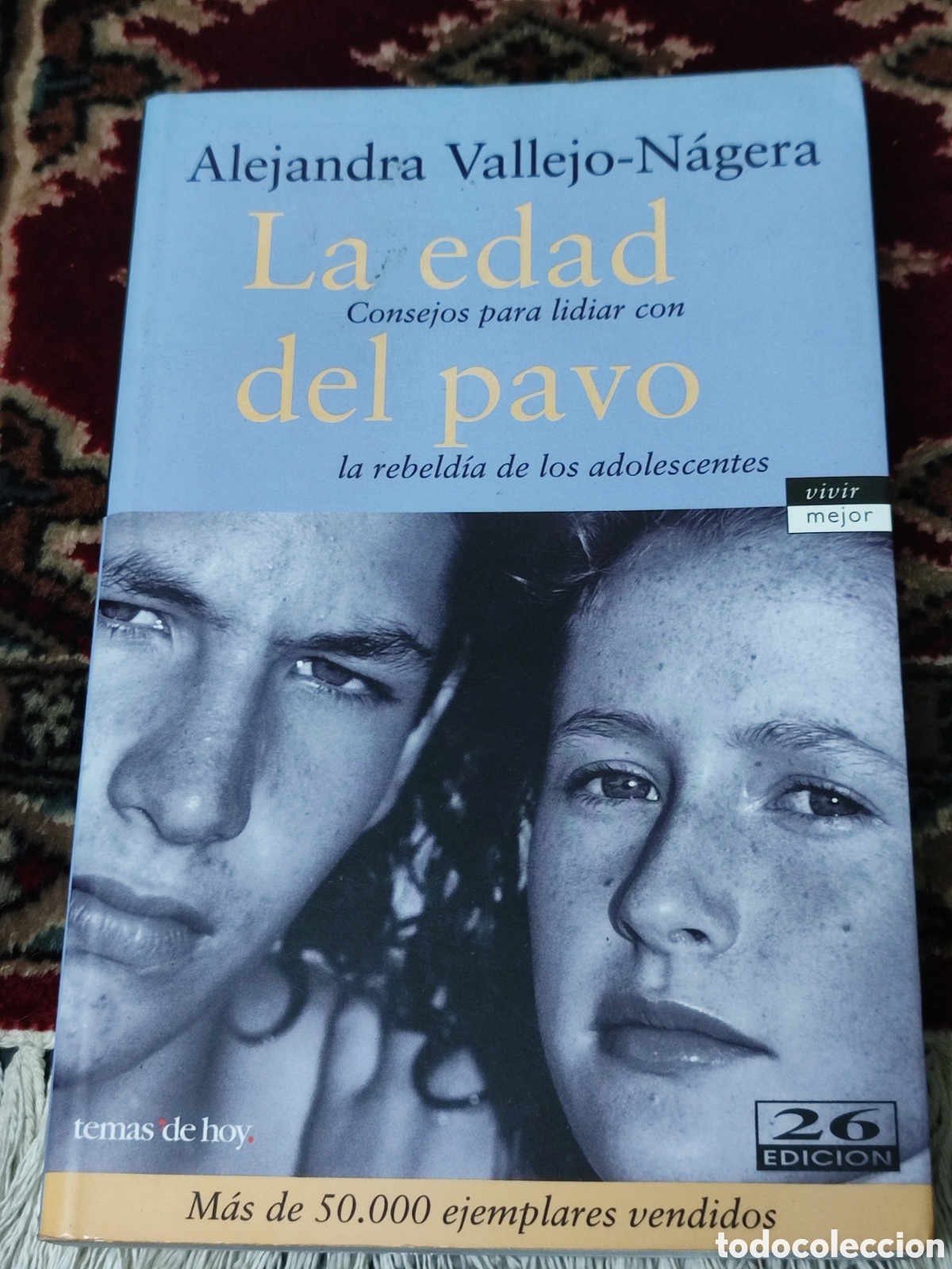 Libros: La edad del pavo Alejandra Vallejo Nagera - Foto 1