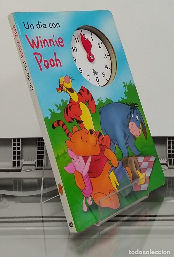 Libros: Un d&iacute;a con Winnie Pooh - Foto 1