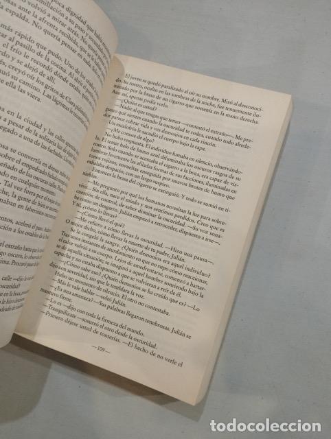 Libros: &Aacute;lvaro Arbina - La mujer del reloj - Foto 2