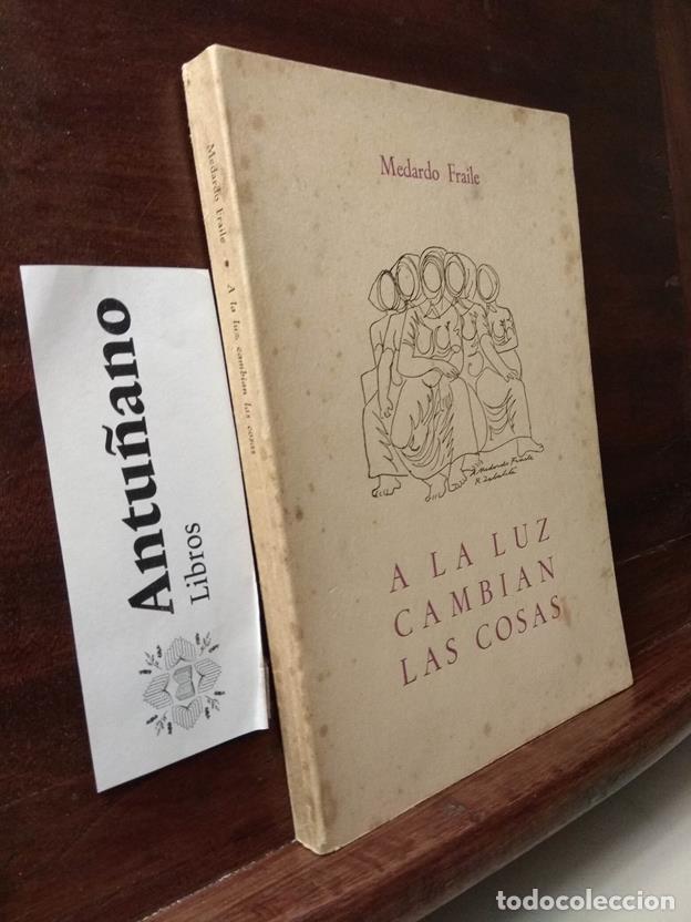 Libros: A la luz cambian las cosas - Foto 1