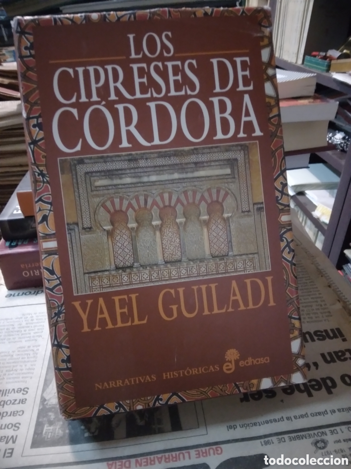 Libros: Yael Guiladi, Los cipreses de C&oacute;rdoba, EDHASA - Foto 1