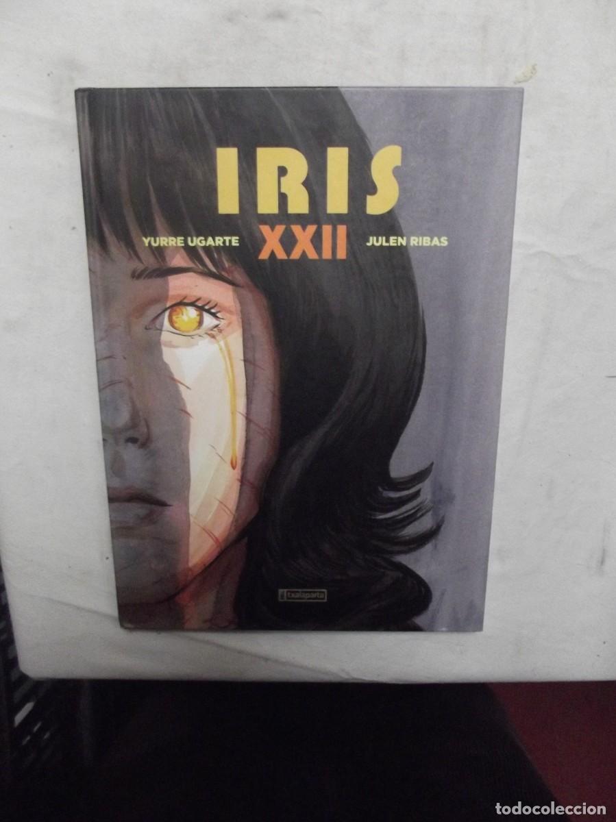 Libros: IRIS XXII DE YURRE UGARTE & JULEN RIVAS