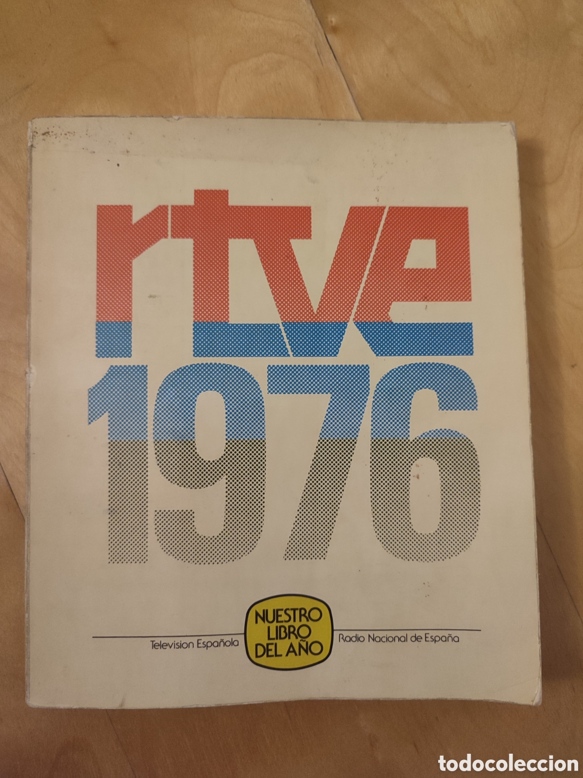 Libros: Libro del a&ntilde;o 76 de RTVE - Foto 1