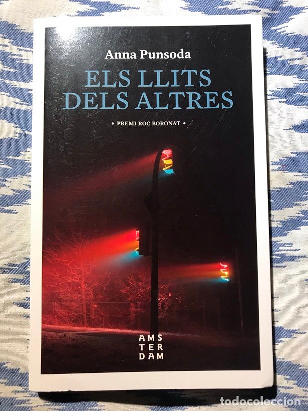 Libros: Els llits dels altres - Anna Punsoda - Foto 1