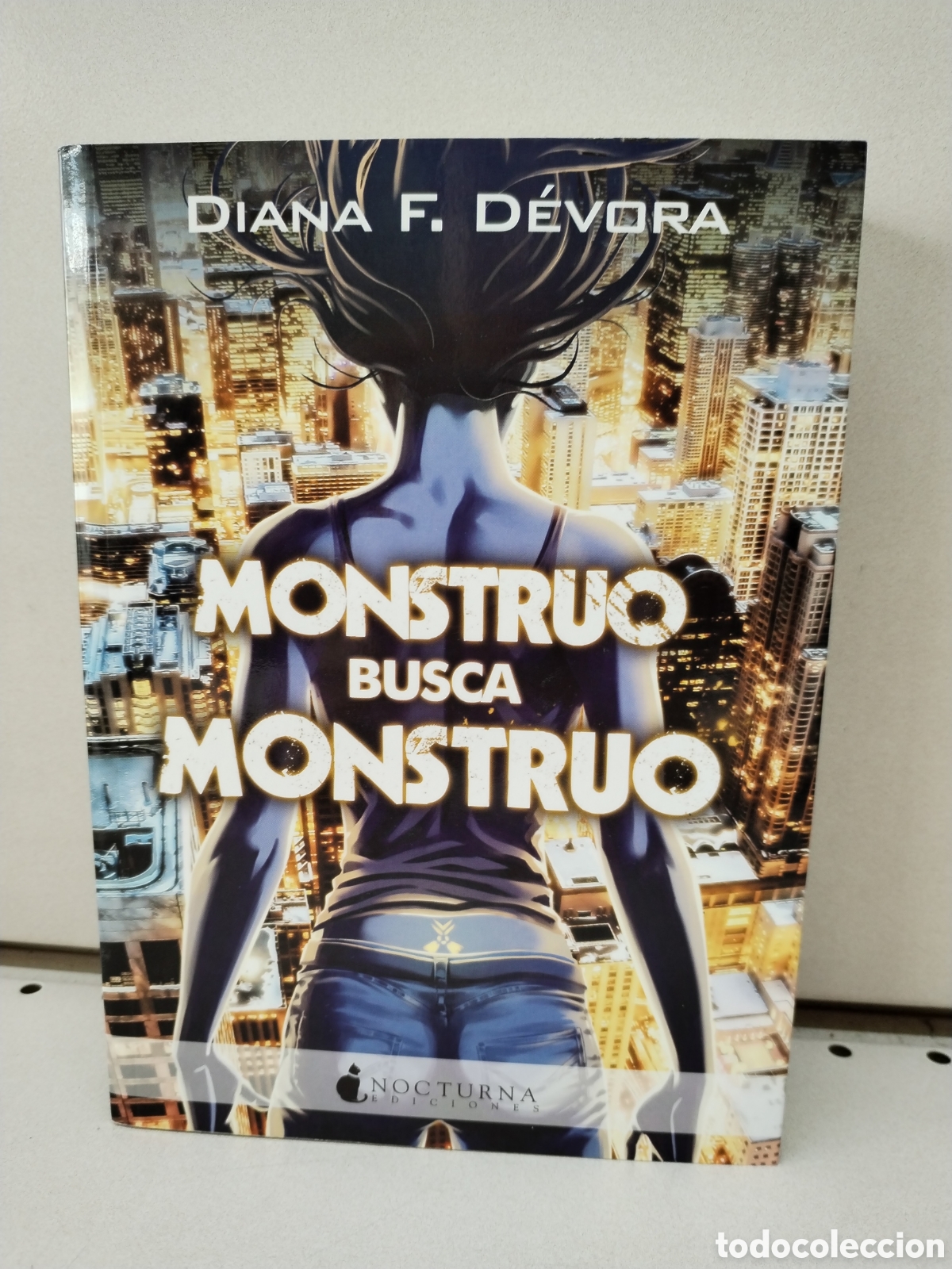 Libros: Monstruo busca monstruo - F. D&eacute;vora, Diana - Foto 1