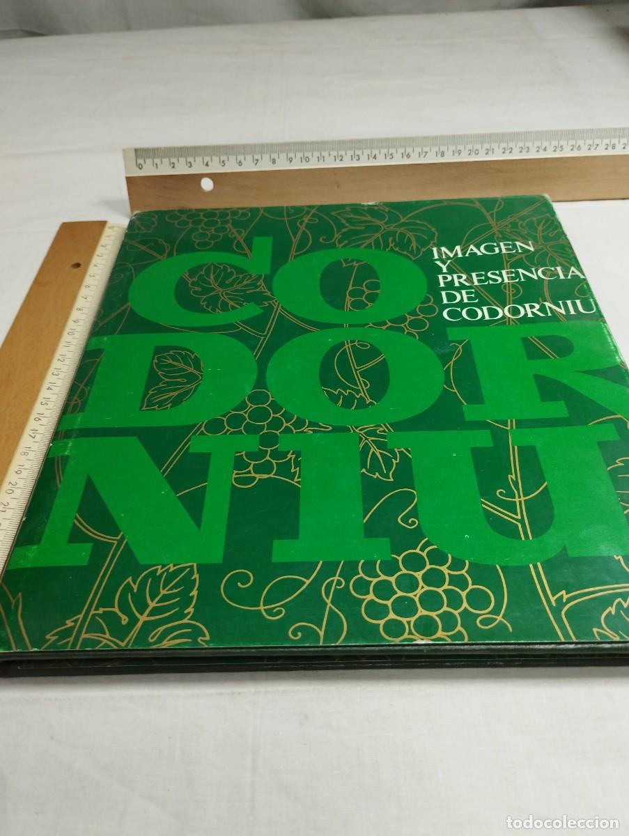 Libros: Imagen y presencia de Codorniu. - Foto 1