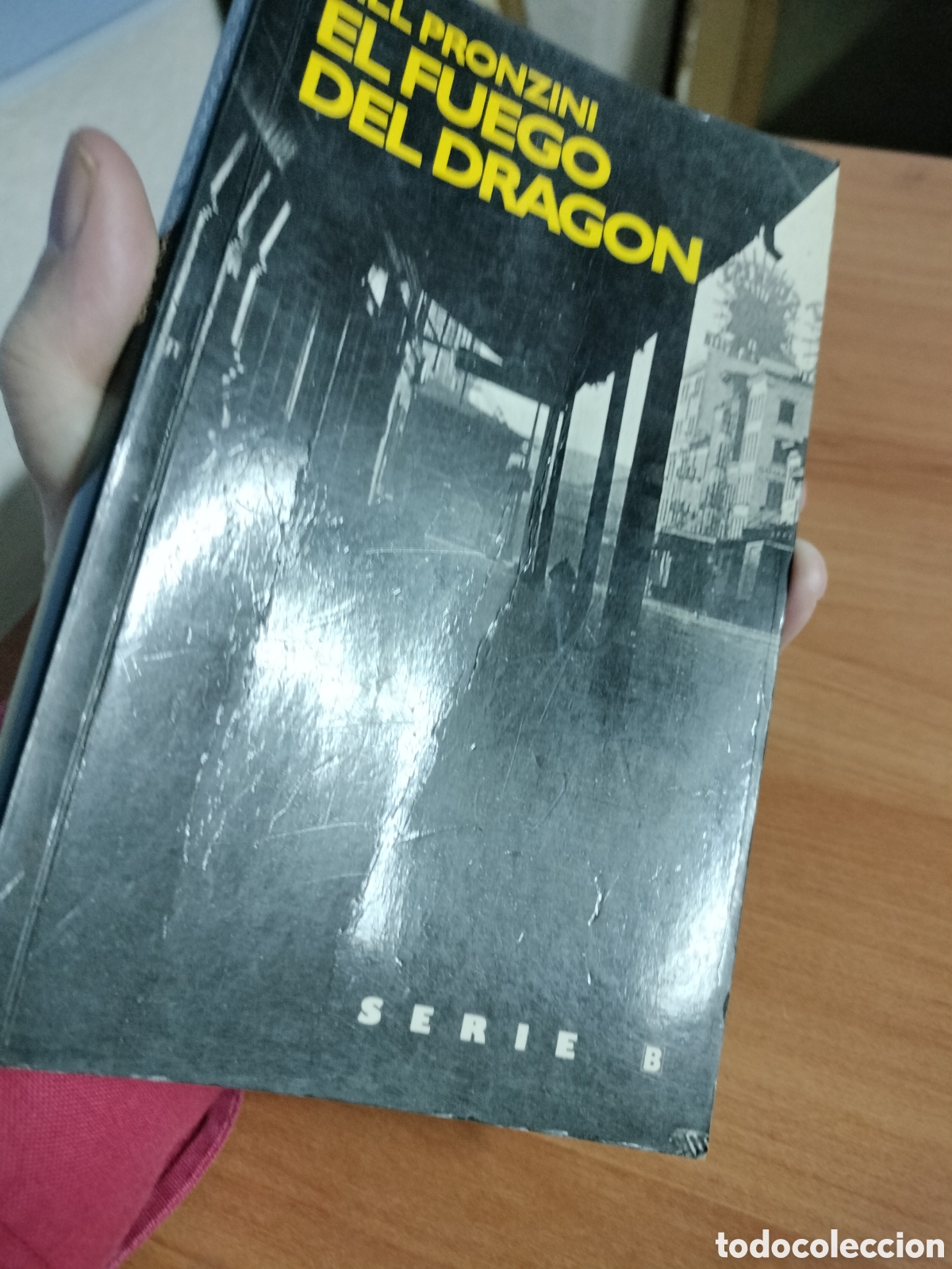Libros: El fuego del dragon - Bill Pronzini - Foto 2