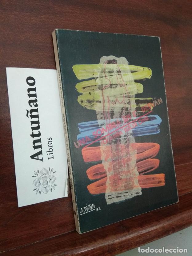 Libros: Una sombra en el desv&aacute;n - Foto 1