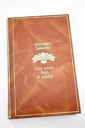 Libros: Una mujer llega al pueblo - Foto 1