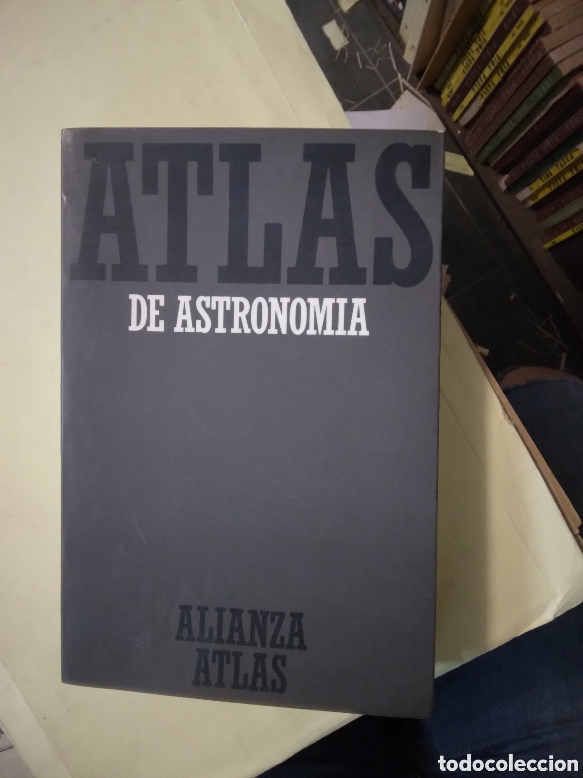 Libros: Atlas de Astronom&iacute;a, Alianza Atlas - Foto 1