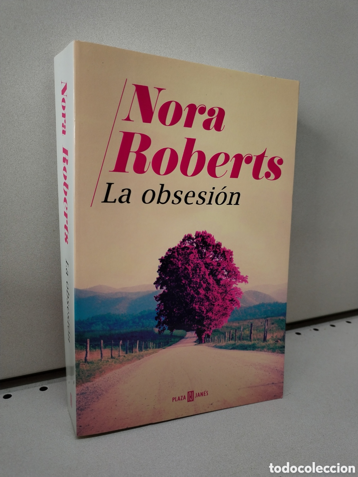 Libros: La obsesi&oacute;n - Nora Roberts - Foto 1
