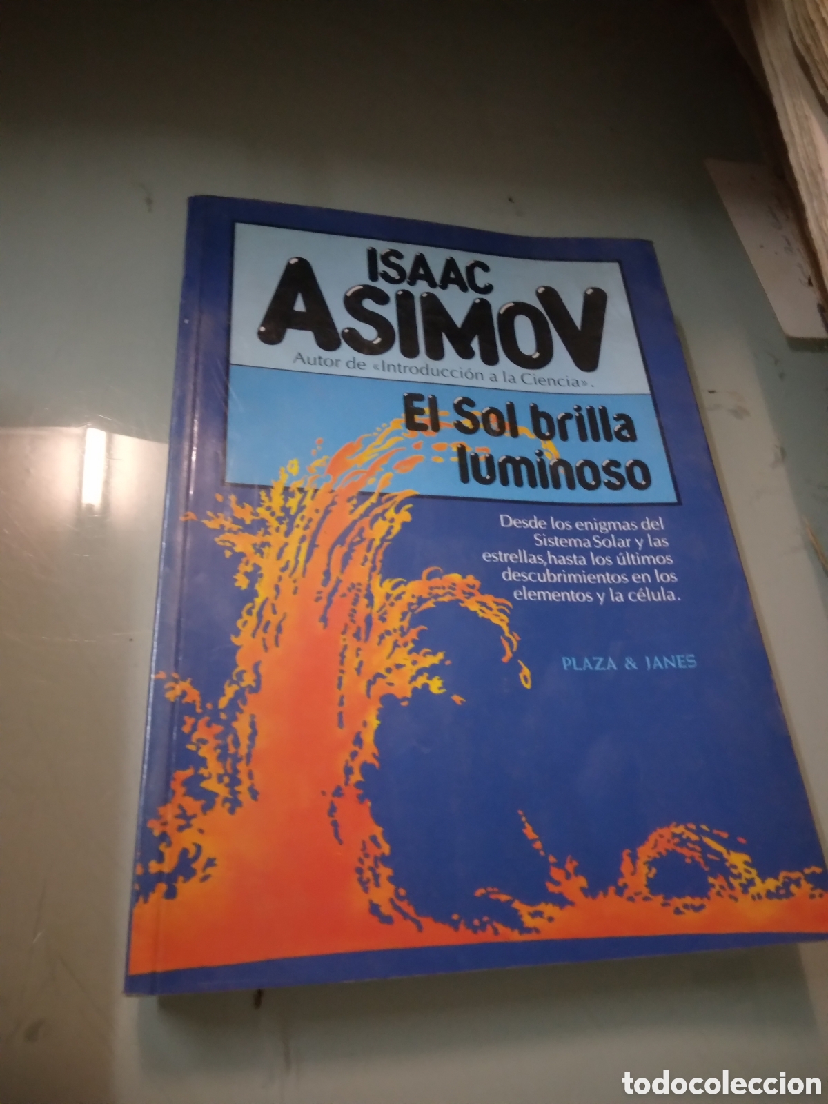 Libros: Isaac Asimov, El sol brilla luminoso, - Foto 1