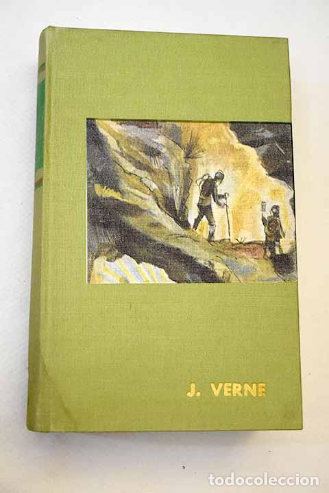 Libros: De la tierra a la luna ; La vuelta al mundo en ochenta d&iacute;as ; Viaje al centro de la tierra