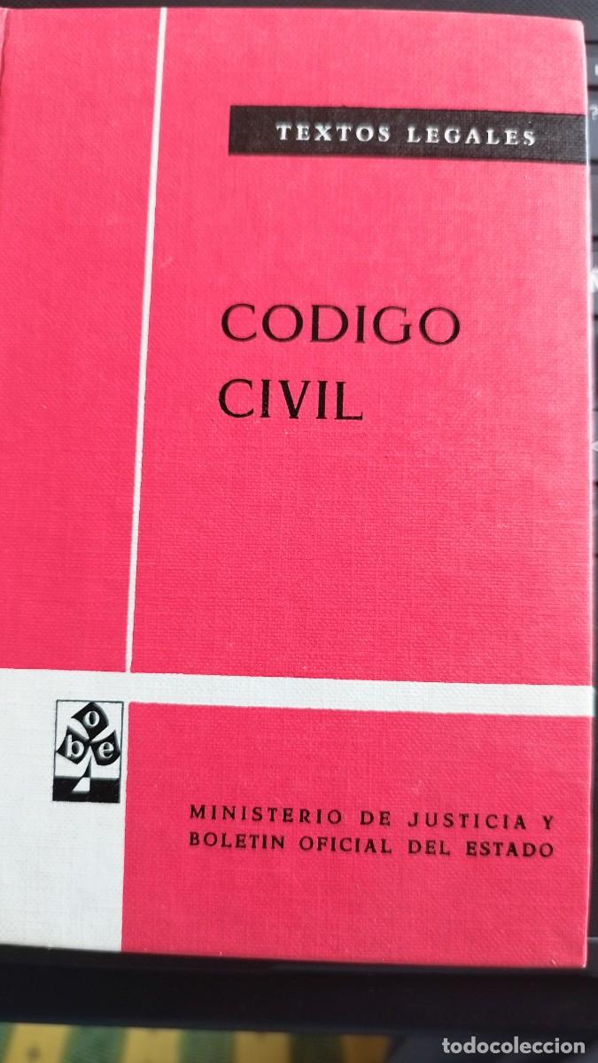 Libros: Codigo Civil - Ministerio Justicia - Foto 1