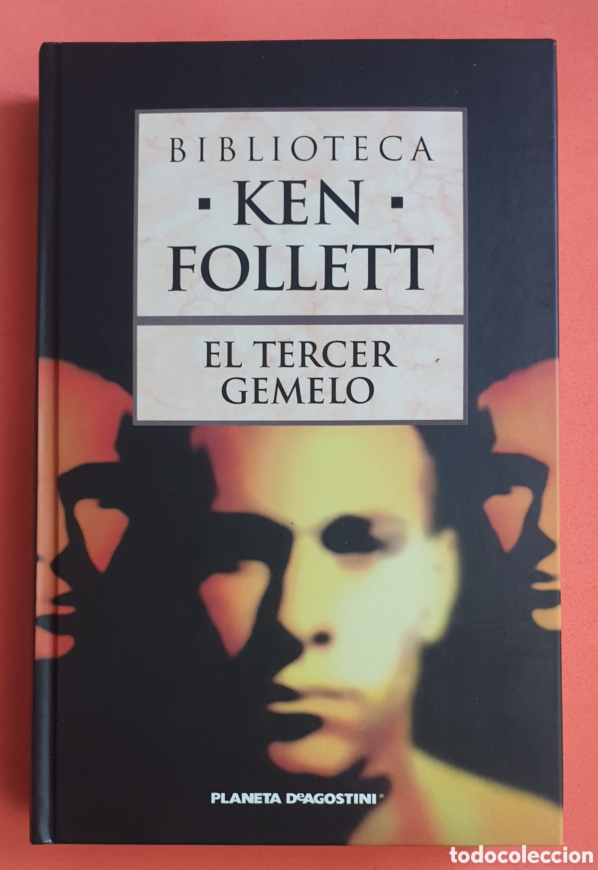 Libros: El tercer gemelo. Ken Follett. Planeta De Agostini. - Foto 1