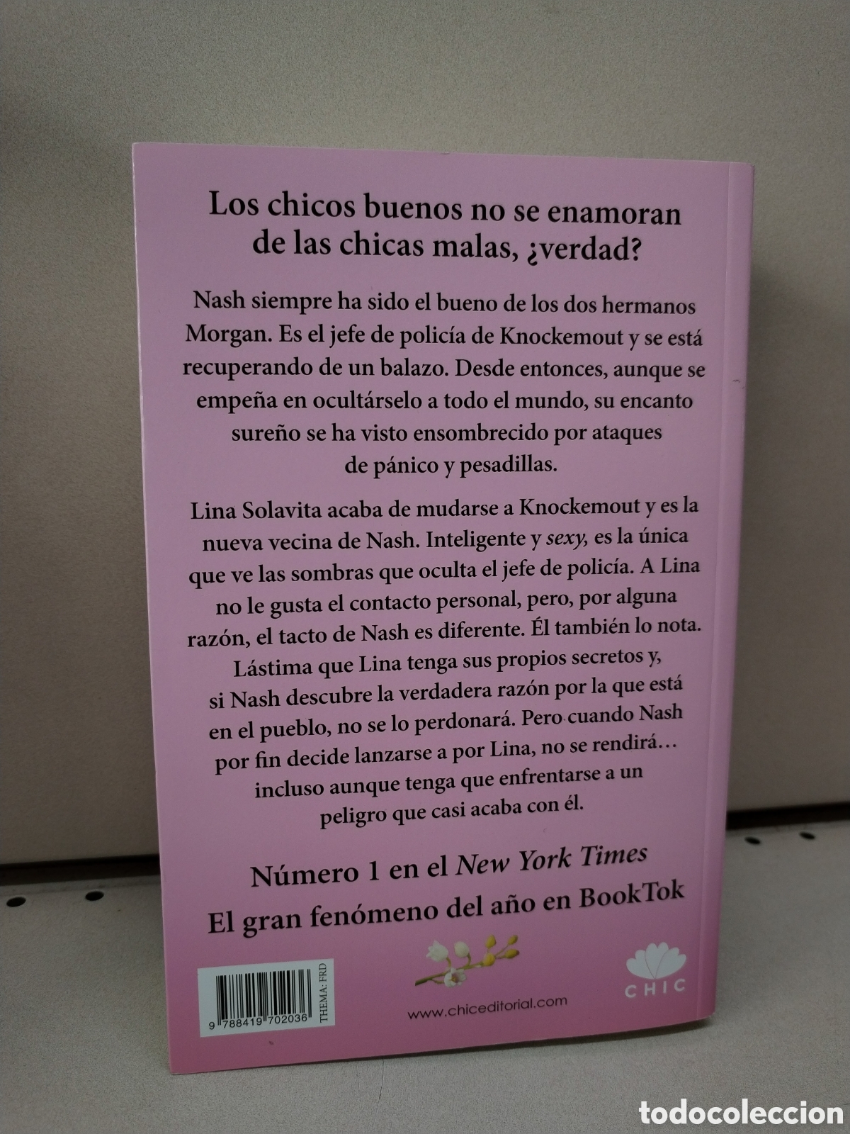 Libros: Cosas que ocultamos de la luz - Score, Lucy - Foto 2