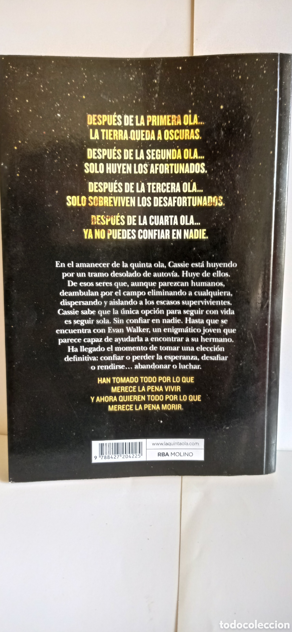 Libros: LIBRO / LA QUINTA OLA / DE RICK YANCEY - 2013 - Foto 3