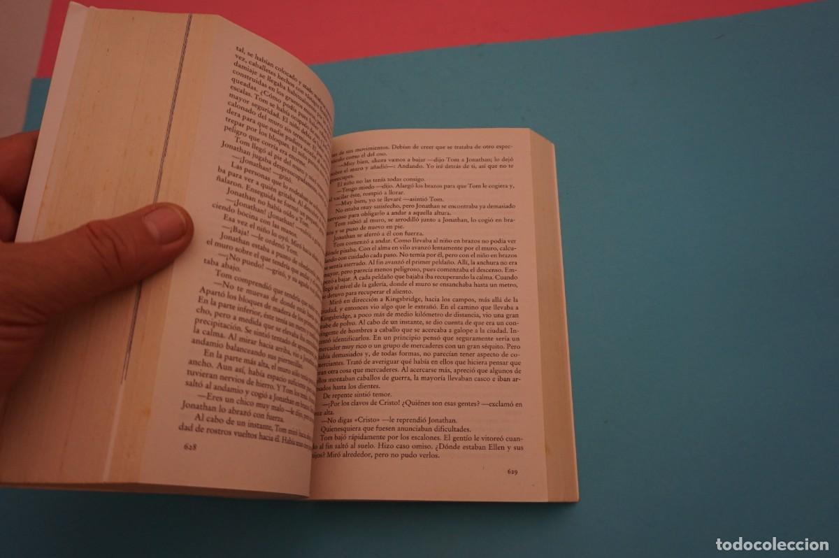 Libros: AR17B/ LOS PILARES DE LA TIERRA - KEN FOLLET / DEBOLSILLO - Foto 3