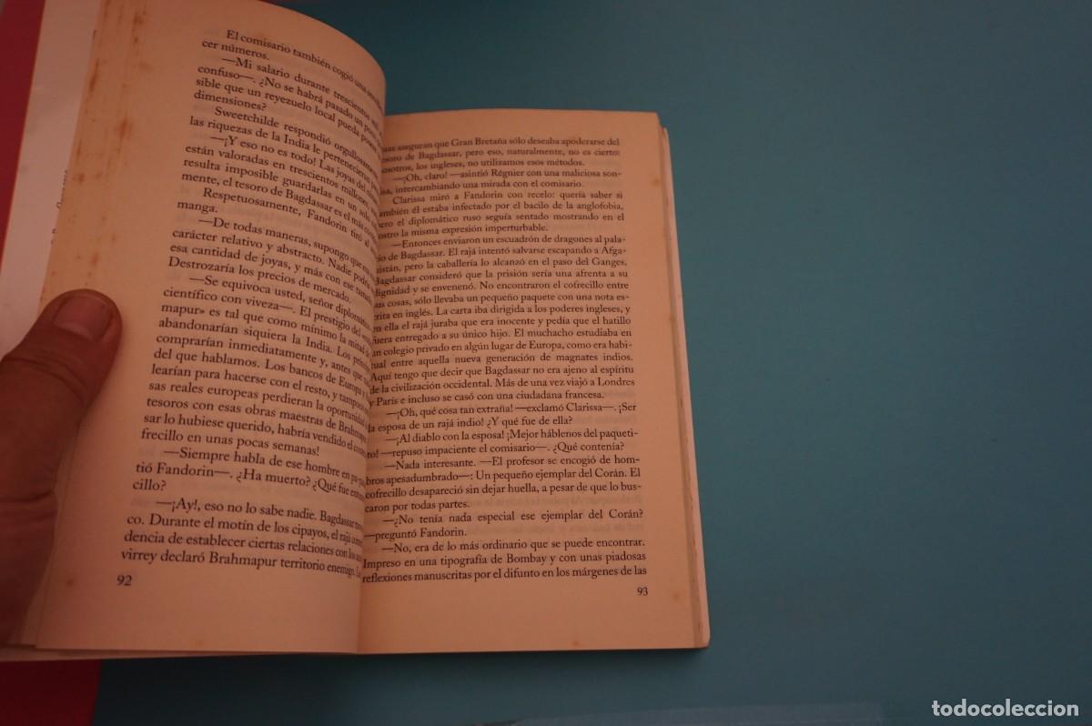 Libros: AR17B/ MUERTE EN EL LEVIATAN - BORIS AKUNIN / SALAMANDRA - Foto 4