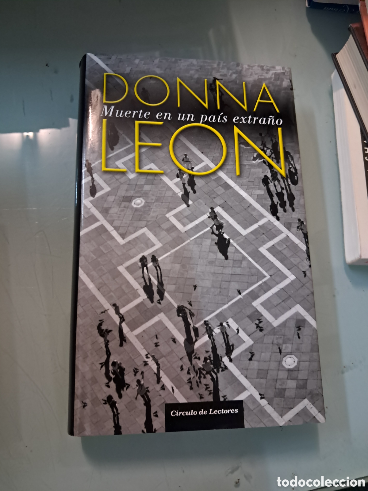 Libros: Donald Le&oacute;n, Muerte en un pa&iacute;s extra&ntilde;o, C&iacute;rculo de Lectores - Foto 1