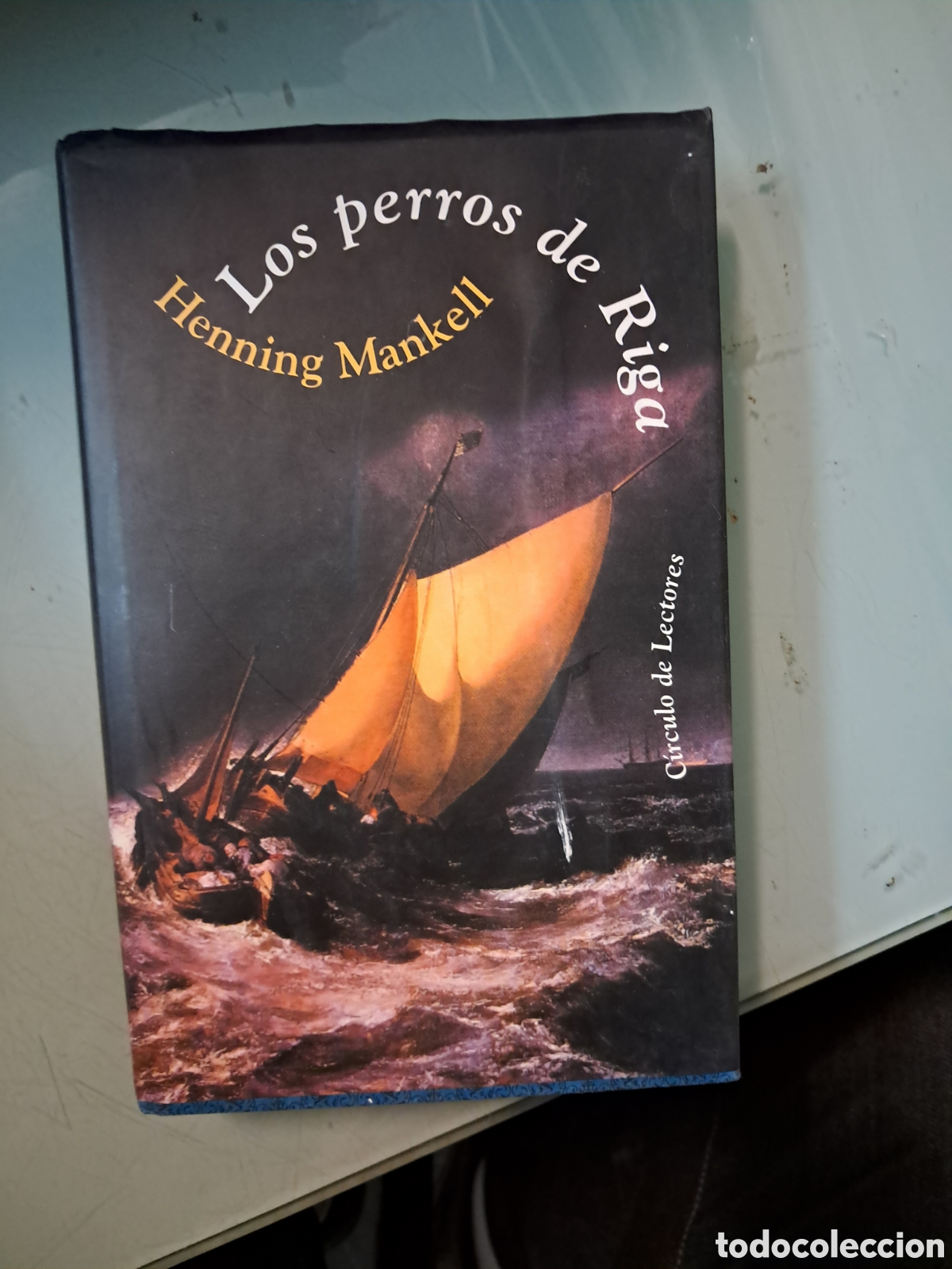 Libros: Henning Mankell, Los perros de Riga, C&iacute;rculo de Lectores - Foto 1