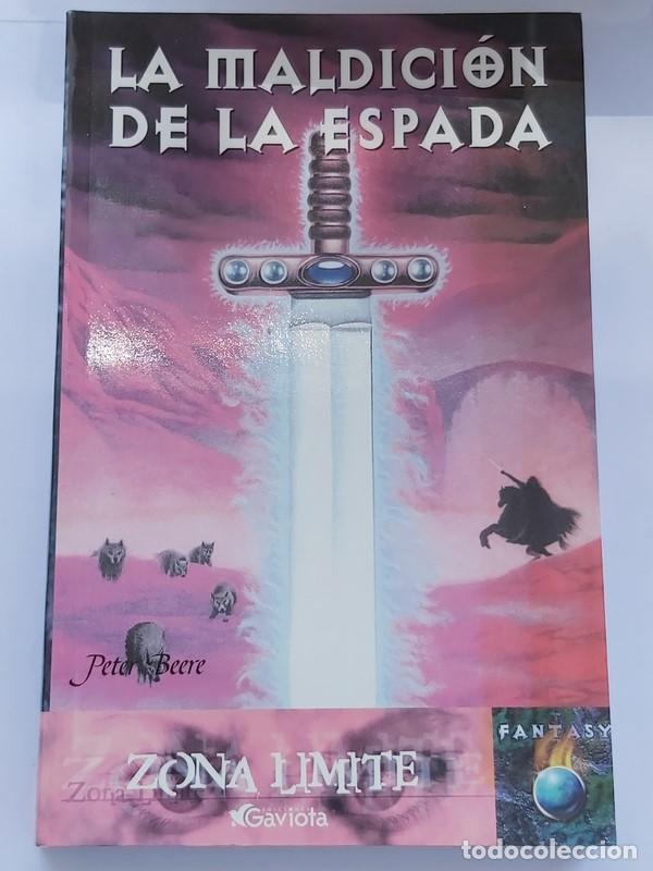Libros: La maldici&oacute;n de la espada - Peter Beere - Foto 1