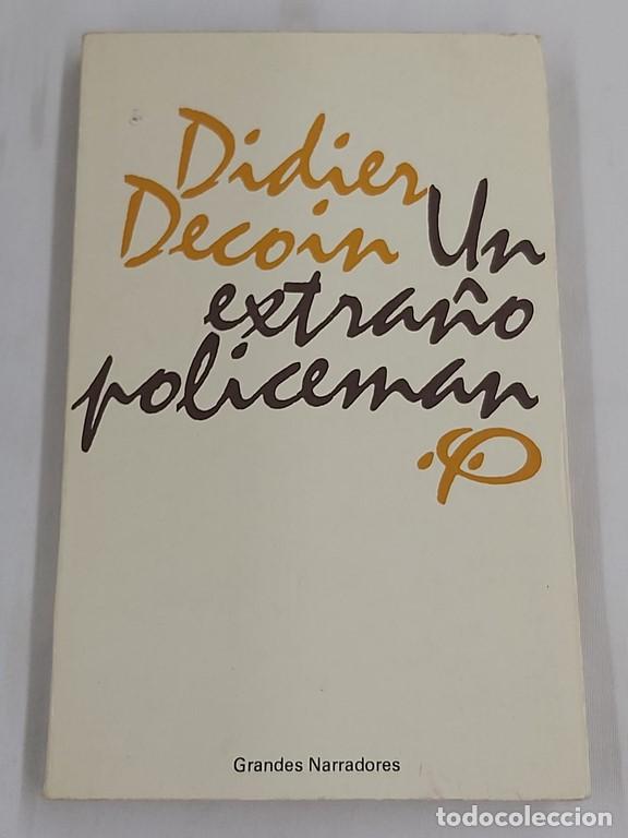 Libros: Un extra&ntilde;o policeman - Didier decoin - Foto 1