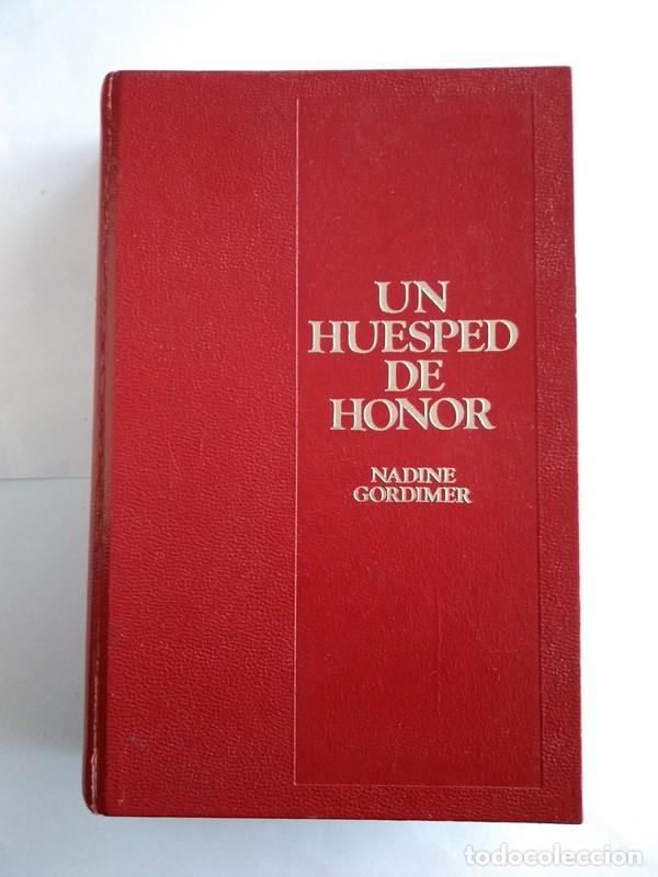Libros: Un hu&eacute;sped de honor - Nadine Gordimer - Foto 1