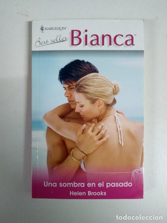 Libri di seconda mano: Una sombra en el pasado - Helen Books
