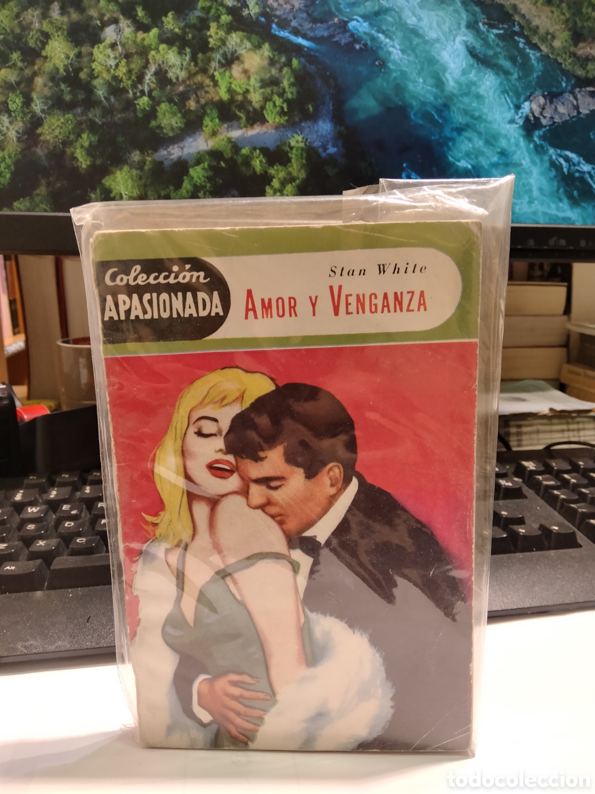 Libros: AMOR Y VENGANZA - WHITE, Stan - Foto 1