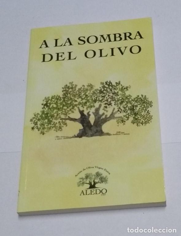 Libros: A la sombra del olivo - Foto 1