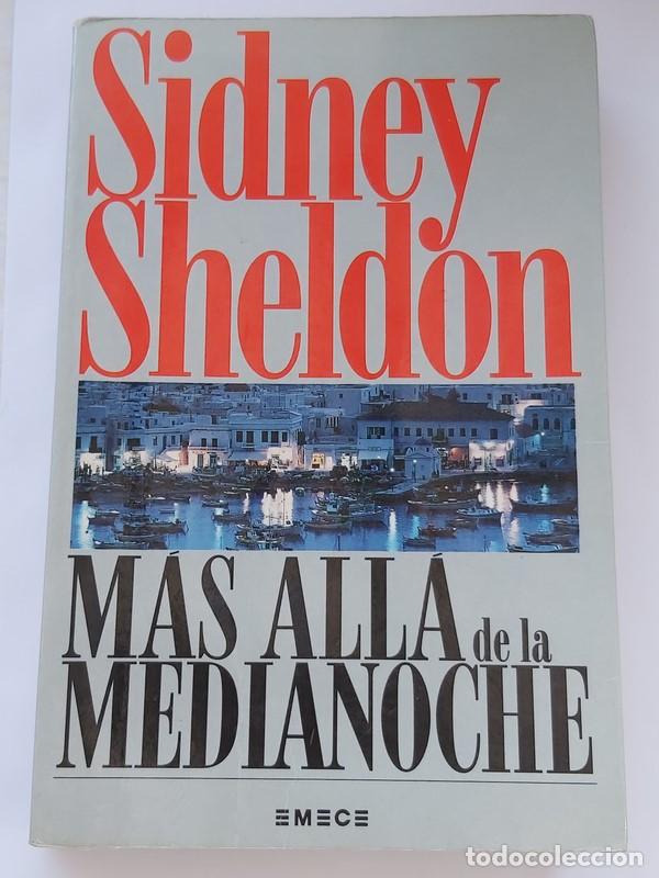 Libros: M&aacute;s all&aacute; de la medianoche - Sidney Sheldon - Foto 1