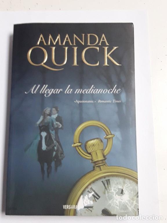 Libros: Al llegar la medianoche - Amanda Quick - Foto 1