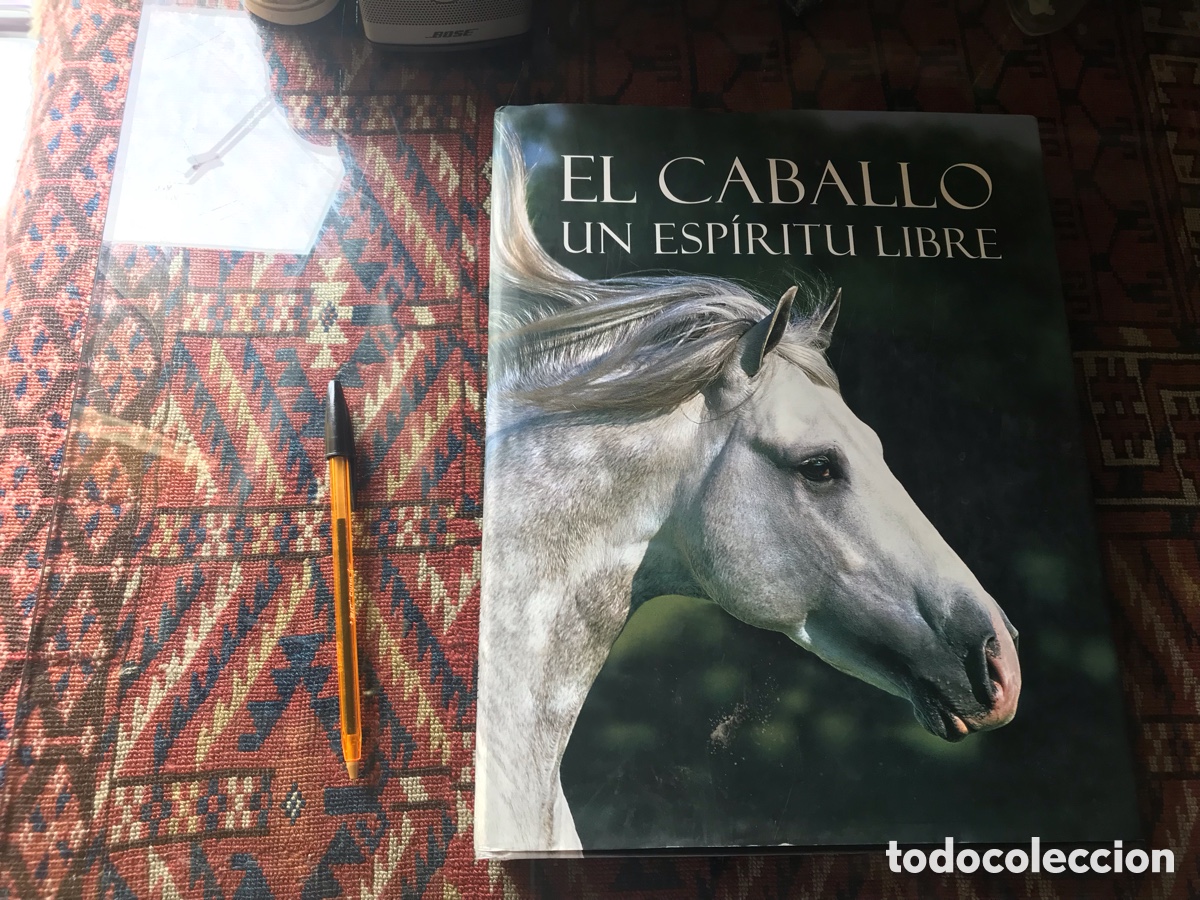 Libros: El caballo un esp&iacute;ritu libre. Buen estado - Foto 1