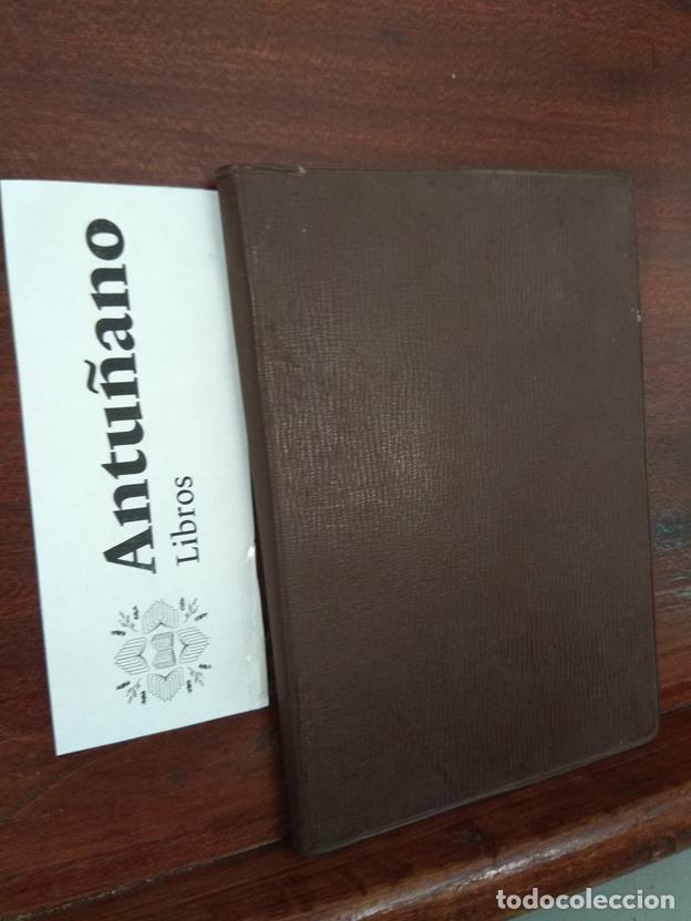 Libros: Constituciones de la congregaci&oacute;n de las hermanas del Sagrado Corazon de Jesus y de los Santos Angel