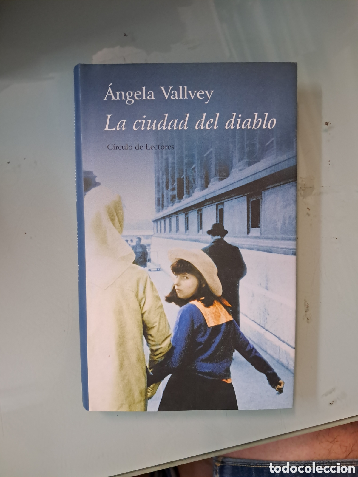 Libros: Angela Vallvey, La ciudad del diablo, C&iacute;rculo de Lectores - Foto 1