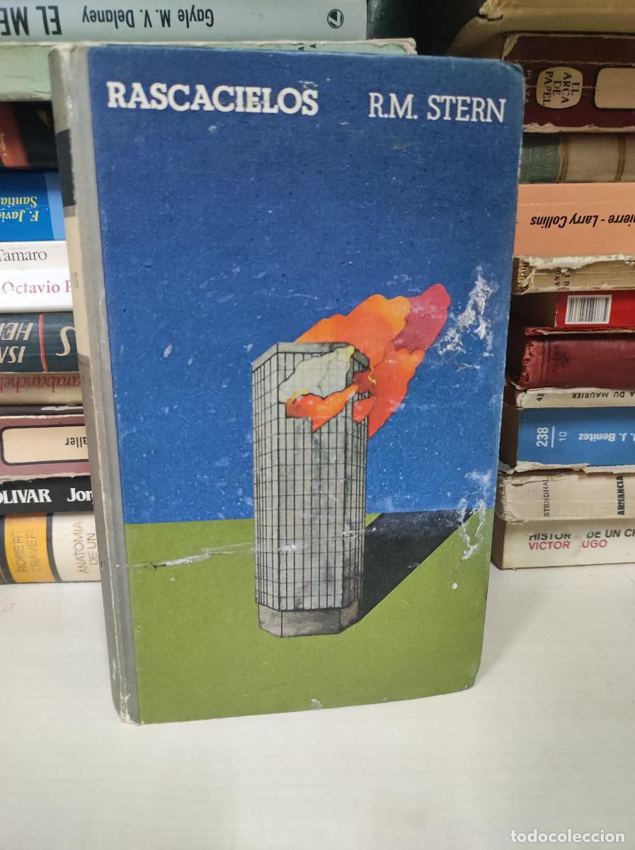 Libros: RASCACIELOS - R.M. STERN - CIRCULO DE LECTORES - Foto 1