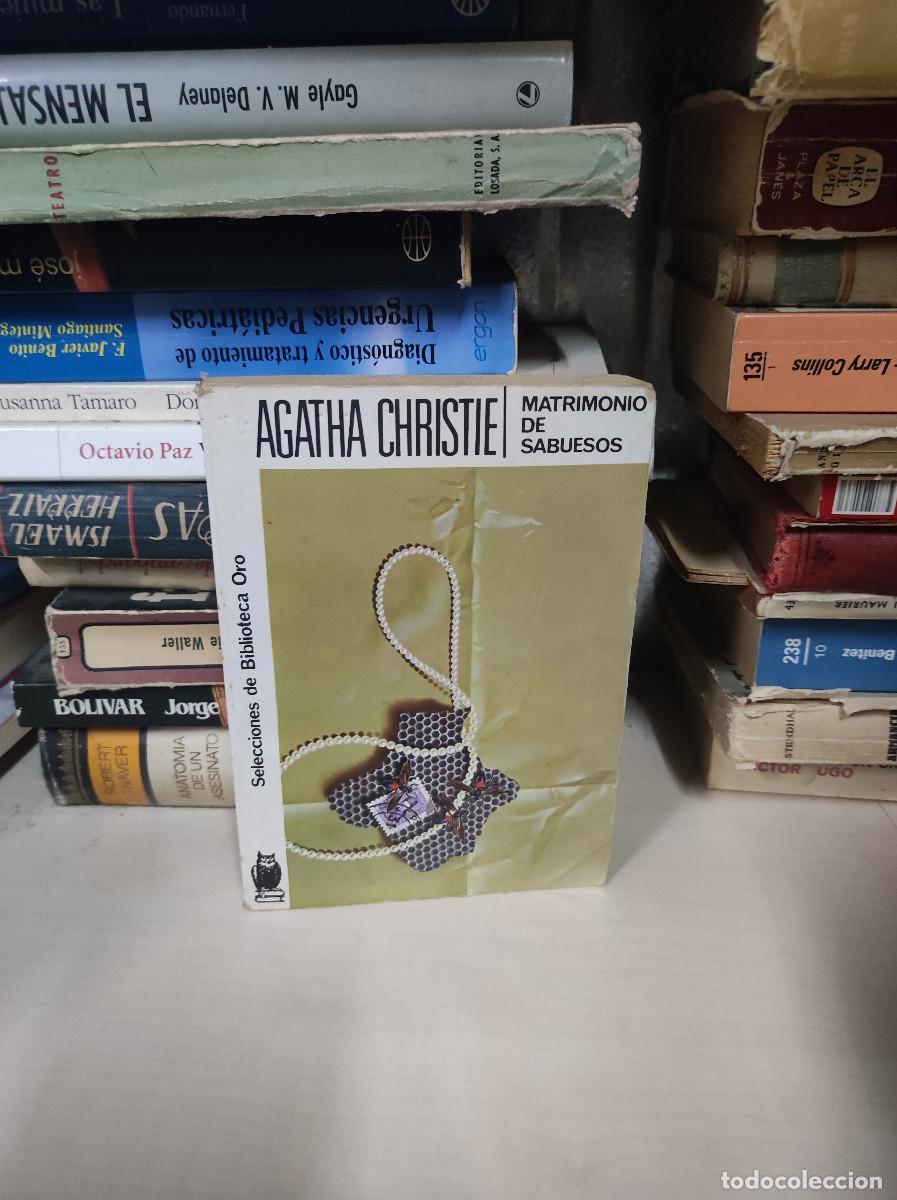 Libros: MATRIMONIO DE SABUESOS AGATHA CHRISTIE - Foto 1