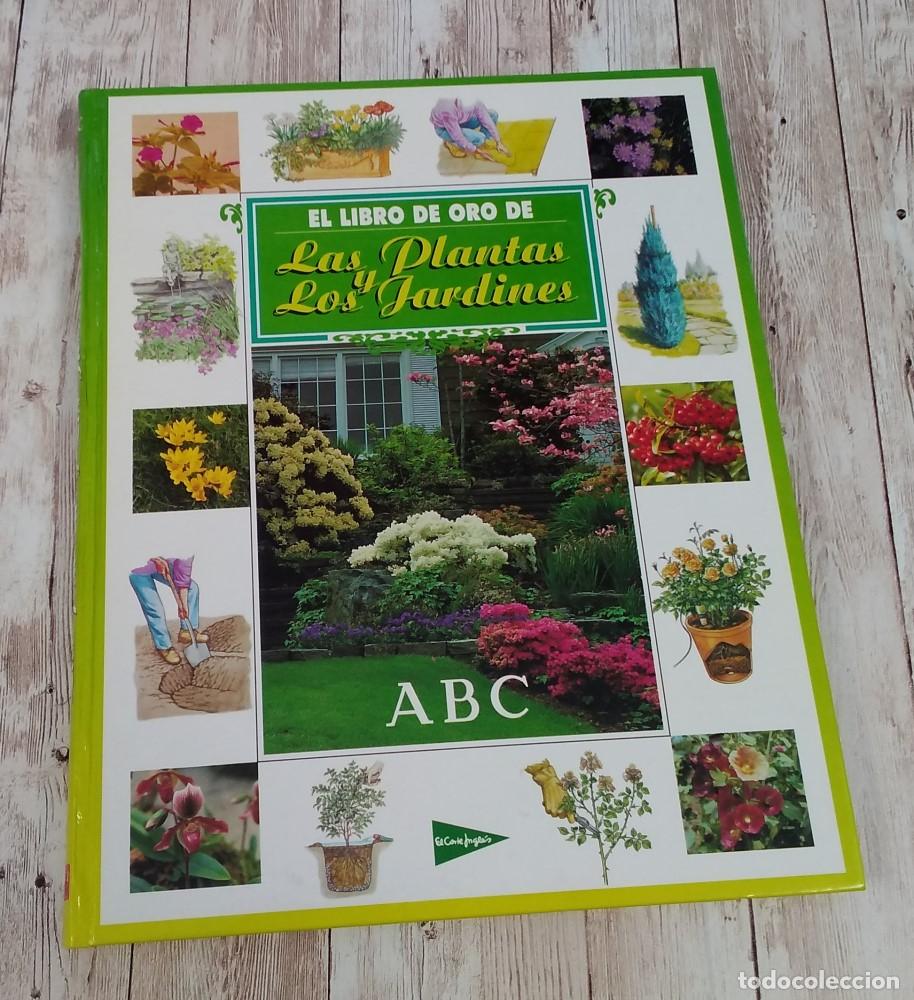 Libros: El libro de oro de las plantas y los jardines - vvaa - Foto 1