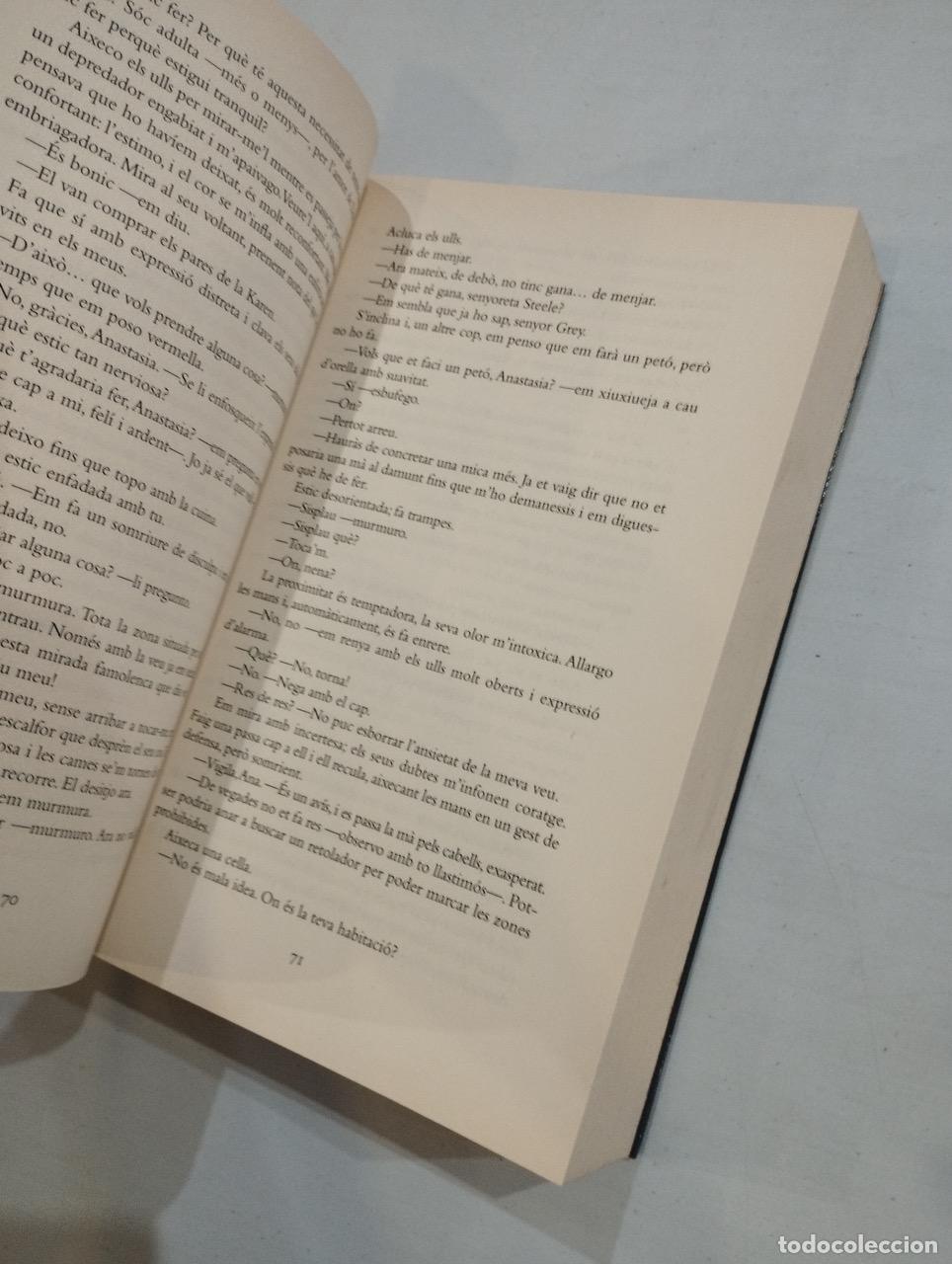 Libros: E. L. James - Cinquanta ombres m&eacute;s fosques - Foto 2
